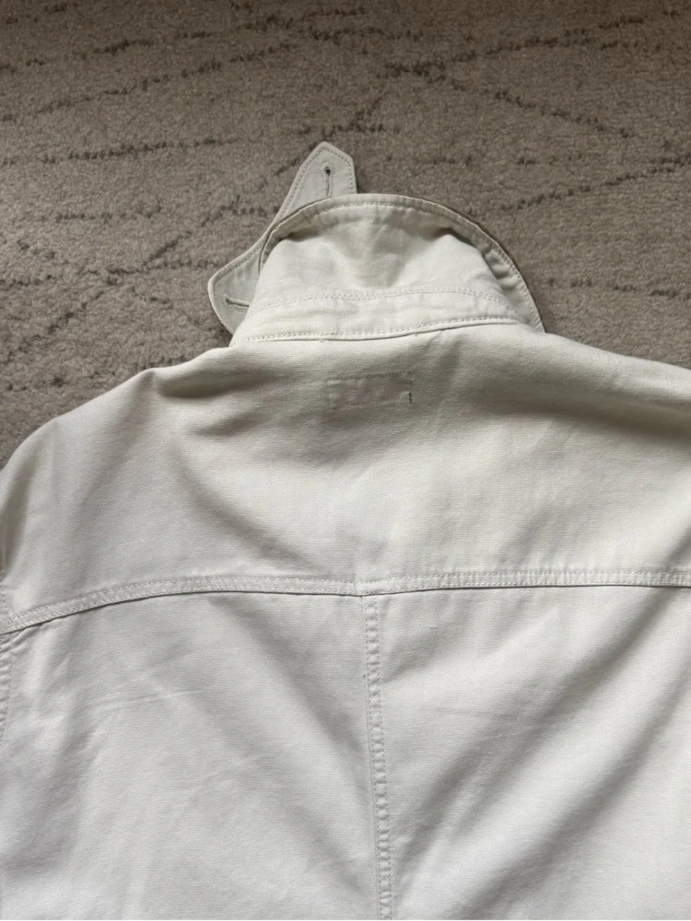 Polo Ralph Lauren trench coat, Front logo, single vent,Brass detailing,
Size - L - Picture 6 of 14